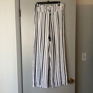 Brand new INC flowy pant